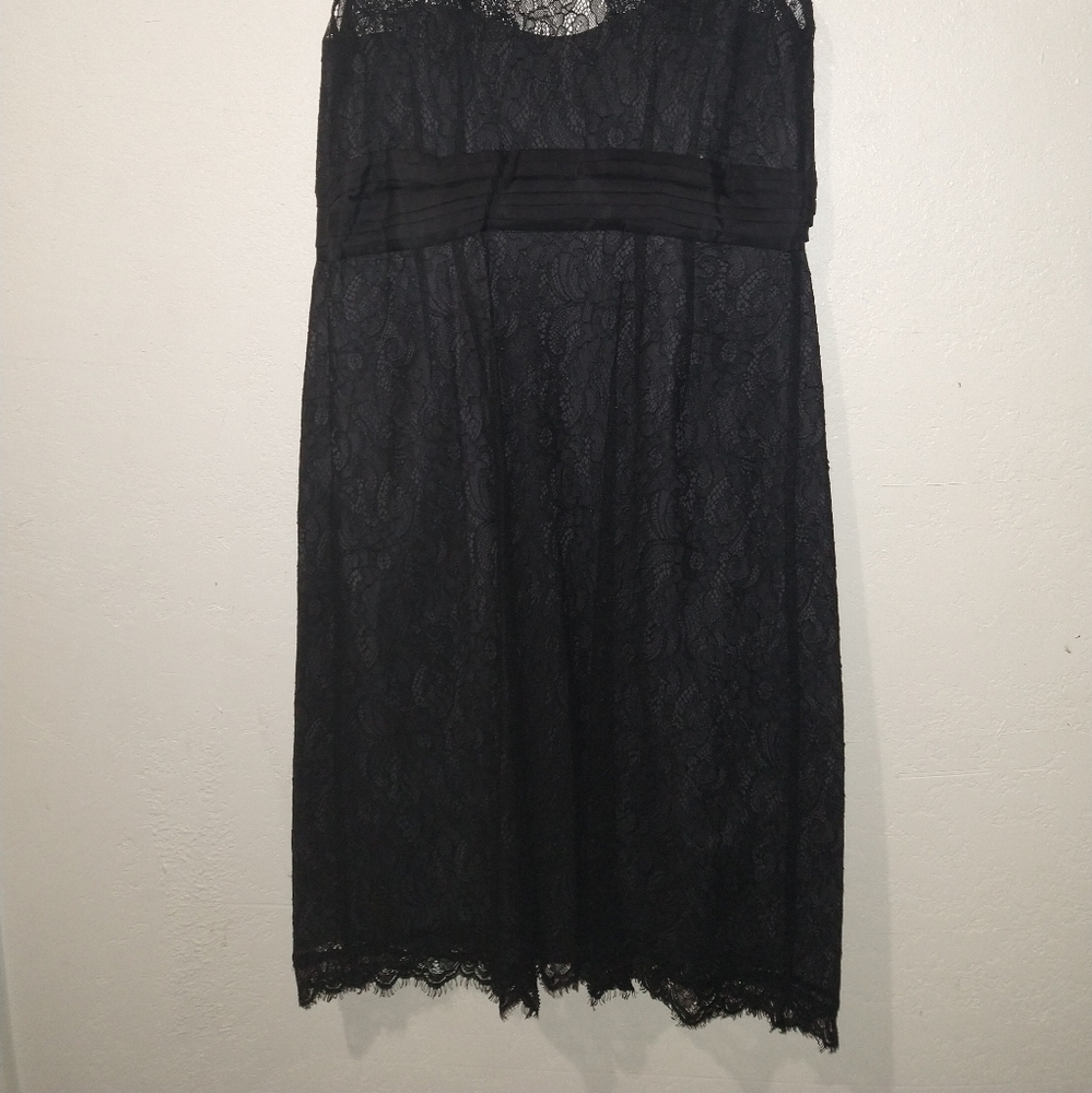 ANTHRO' MOULINETTE SOEURS Shadow Canopy Dress - Picture 2 of 9